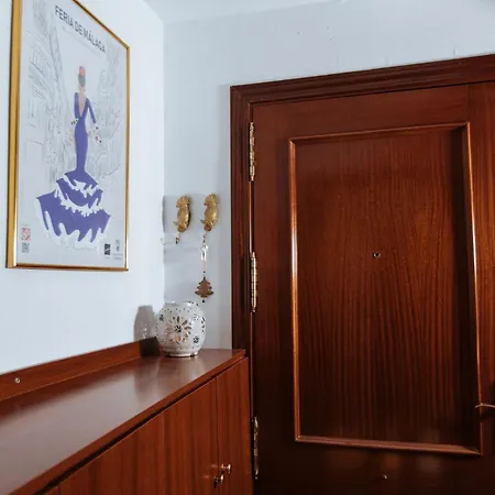Casa Met Prive Patio Apartment Malaga