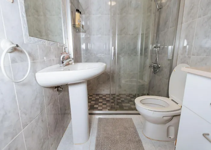 Casa Met Prive Patio * 马拉加